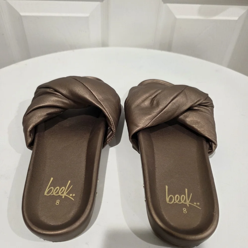 Beek Tesia Knot Bronze Leather Sandals - Picture 5 of 6